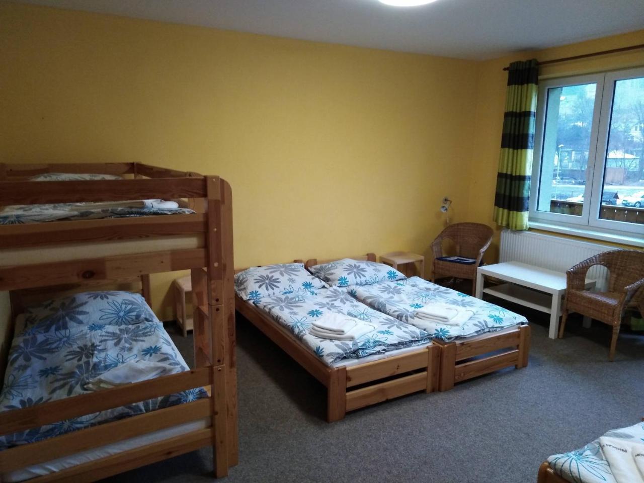 Penzion Snezenka Jiretin pod Bukovou Exterior foto