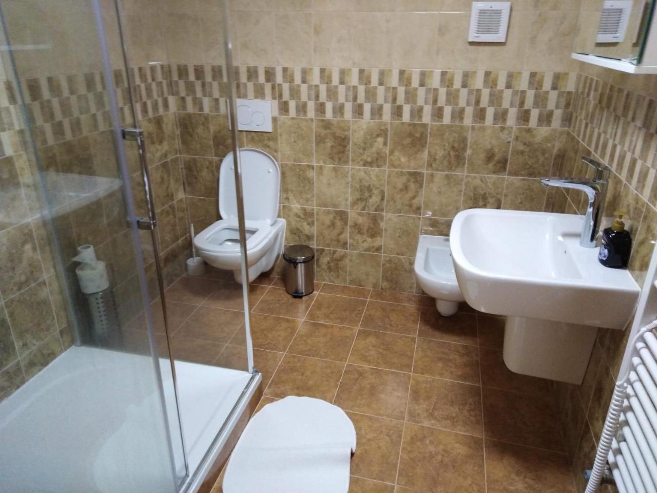 Penzion Snezenka Jiretin pod Bukovou Exterior foto