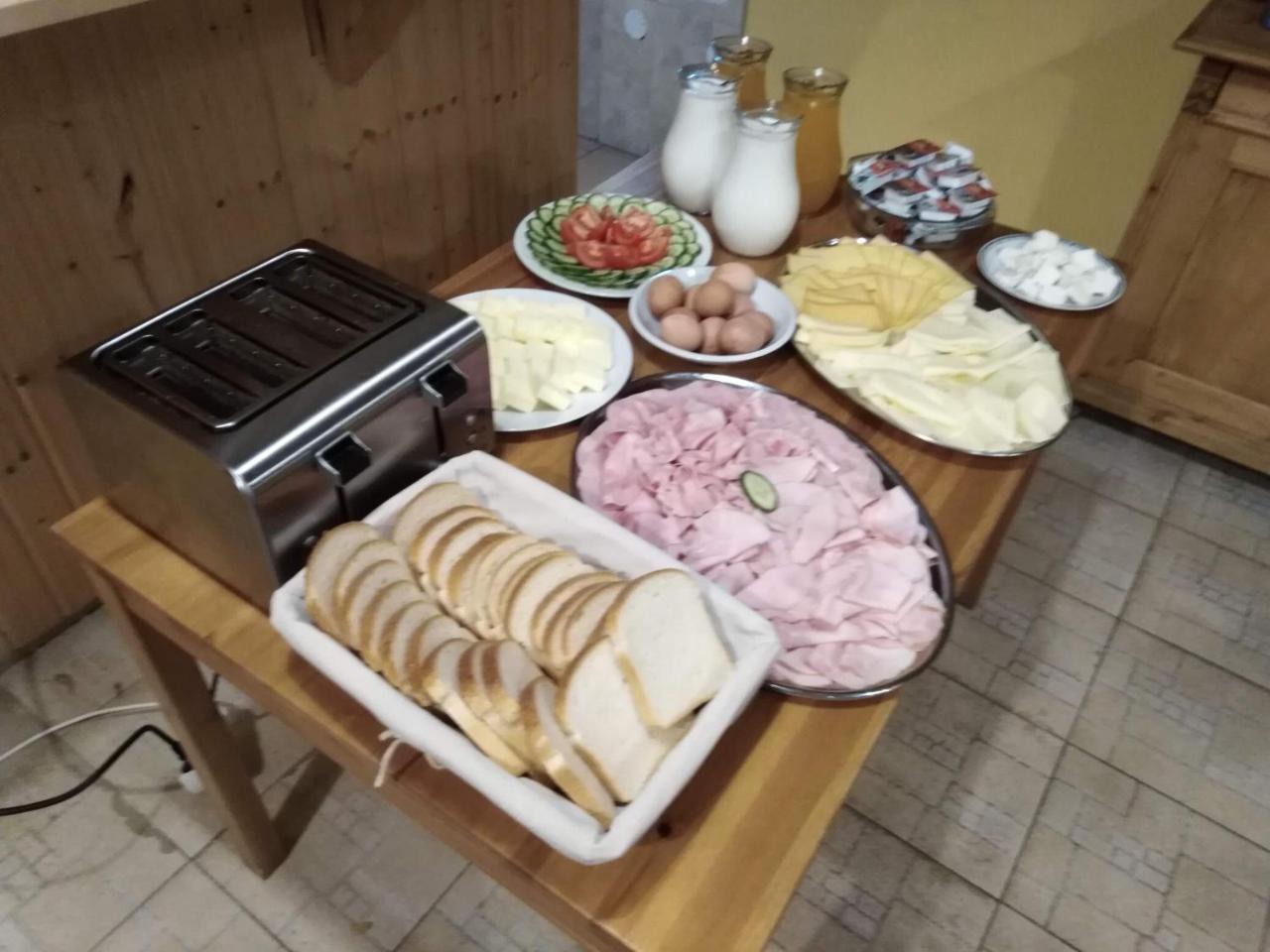 Penzion Snezenka Jiretin pod Bukovou Exterior foto